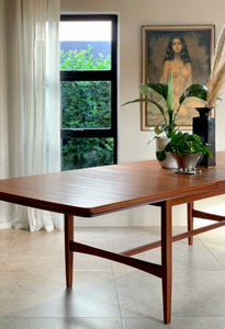 DS Vorster 60’s Dining Table