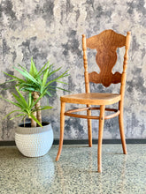 Load image into Gallery viewer, Single Vintage wooden chair
