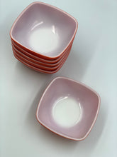 Load image into Gallery viewer, Red retro pyrex ramekin bowls
