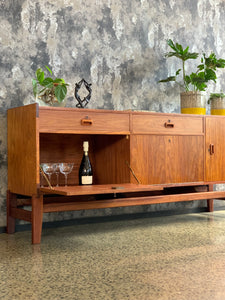 Novocraft Mid-Century Sideboard