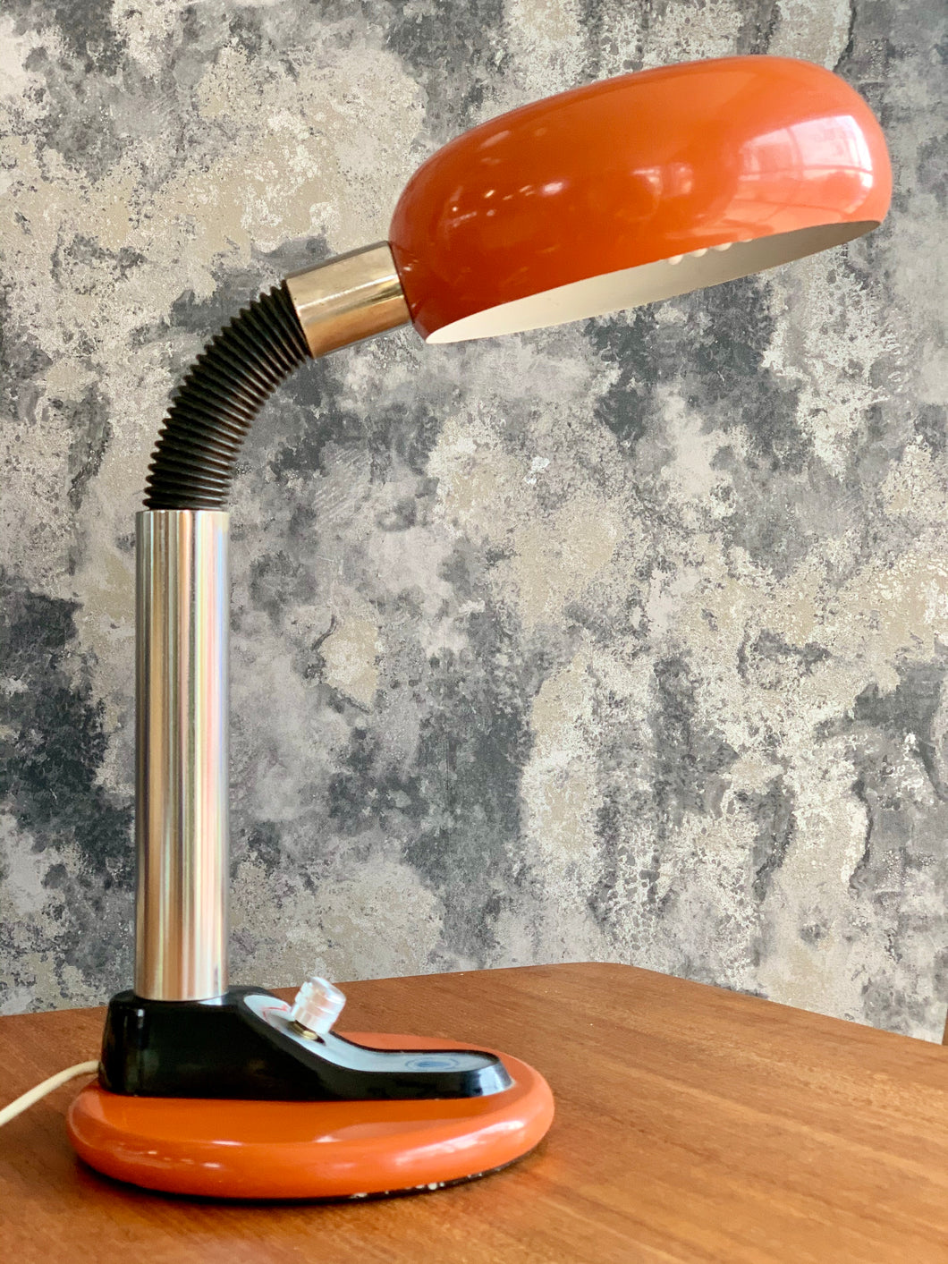 Orange retro adjustable table lamp