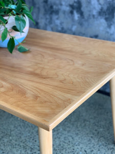 Mid-Century 'Duros' Maple wood dining table