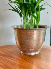 Load image into Gallery viewer, Vintage Brass Planters
