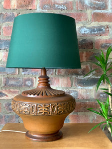 Ceramic retro table lamp