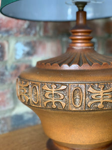 Ceramic retro table lamp