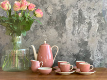 Load image into Gallery viewer, Villeroy &amp; Boch Pink Set
