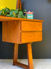 Load image into Gallery viewer, Retro Kiaat Dressing table
