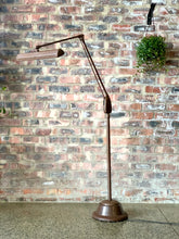 Load image into Gallery viewer, Dazor 1940&#39;s Floor Lamp
