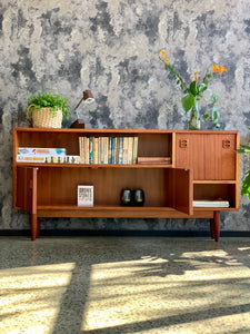 Mid-Century Shelf unit