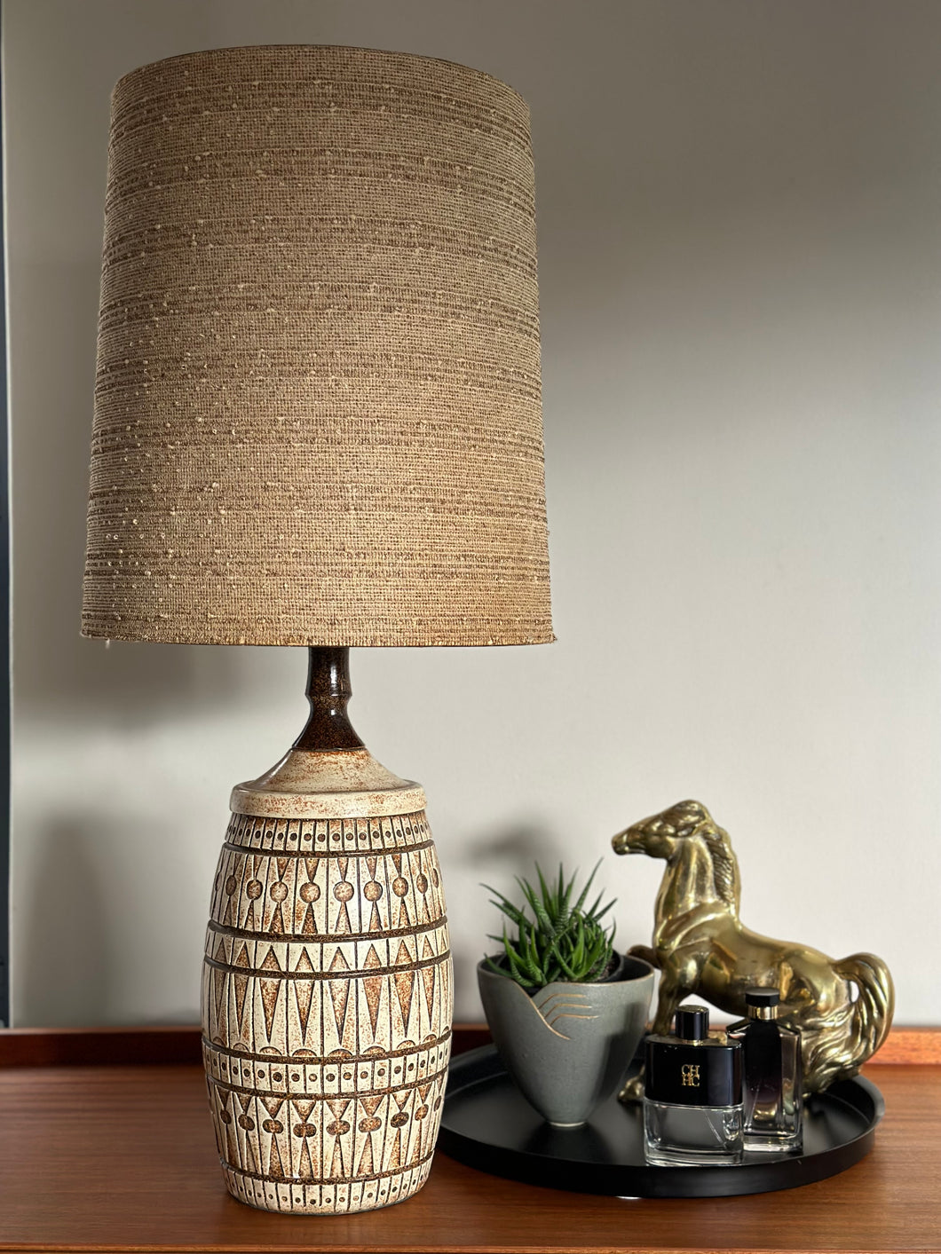 Vintage Resin Table Lamp