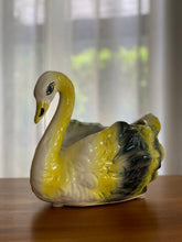 Load image into Gallery viewer, Retro Swan Planter / Bowl
