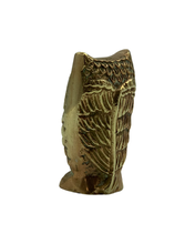 Load image into Gallery viewer, Small Vintage Brass Owl
