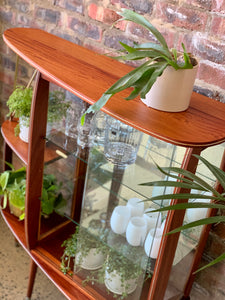 Retro display/drinks cabinet with brass detail