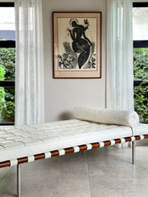 Load image into Gallery viewer, Barcelona Style Daybed
