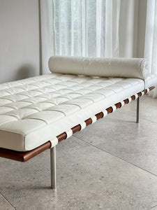 Barcelona Style Daybed