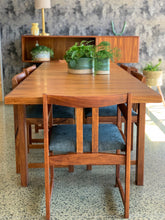 Load image into Gallery viewer, Extendable 8 seater Kiaat dining table
