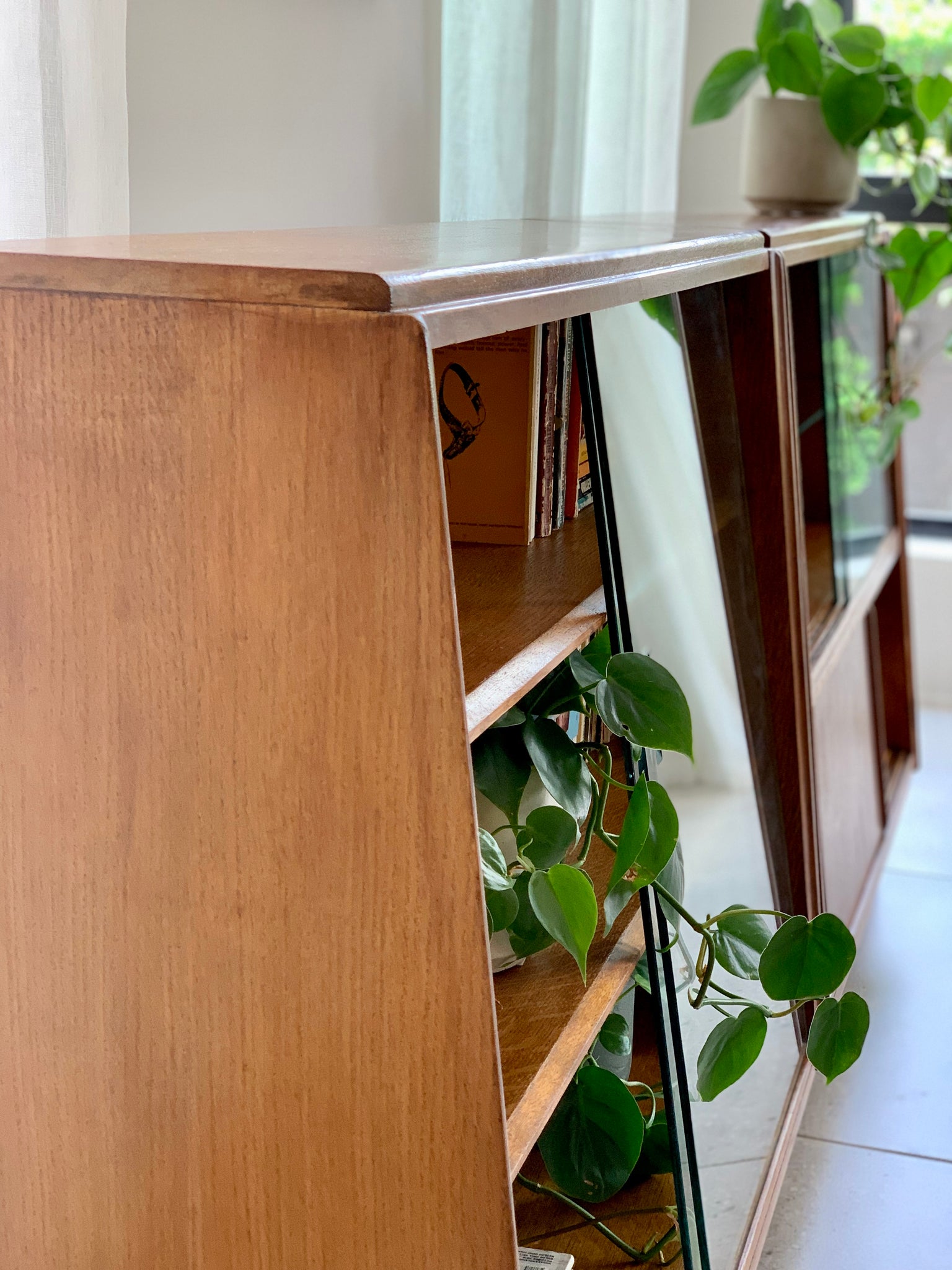 Mid-Century G-Plan Cabinet – RE-TREND