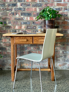 Mid-Century Table / Desk