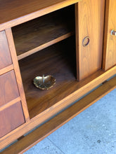 Load image into Gallery viewer, &#39;Torrente&#39; Mid-Century Sideboard
